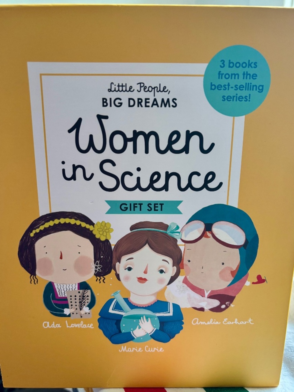 BUNDLE OF 3 GIFT SET "Little People Big Dreams" Lovelace, Curie & Earhart